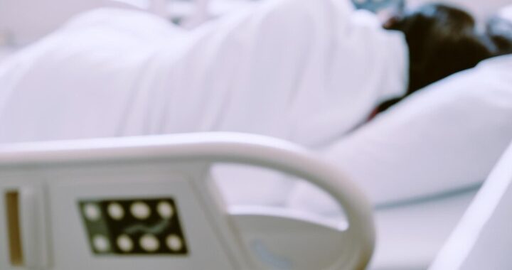 bezp--atna-mammografia-w-wo--ominie-----skorzystaj-auto-3838